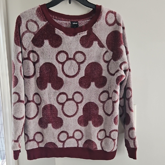 Disney Women's Maroon/Cream 2pc Pajama Set Crewneck Sweater & Sweatpants Sz.Med. - Picture 2 of 6